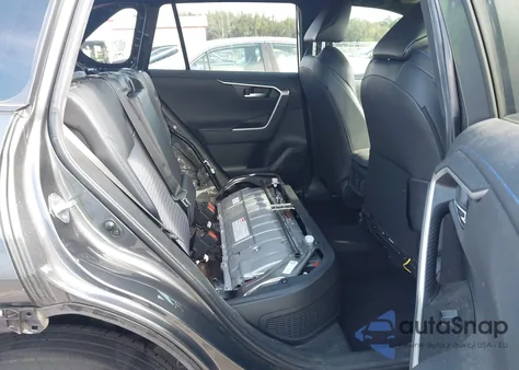 2024 Toyota Rav4 Hybrid Xse from USA, damaged, VIN 2T3E6RFV8RW055235